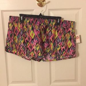 🎁 2 for $12 Bongo cover up shorts Size 2X